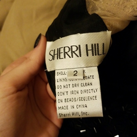 2017 Sherri Hill Prom Dress - Picture 5 of 6